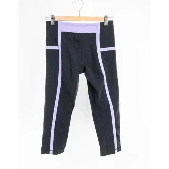 Lululemon Black cropped leggings with lilac stripes | 4 - Picture 5 of 8